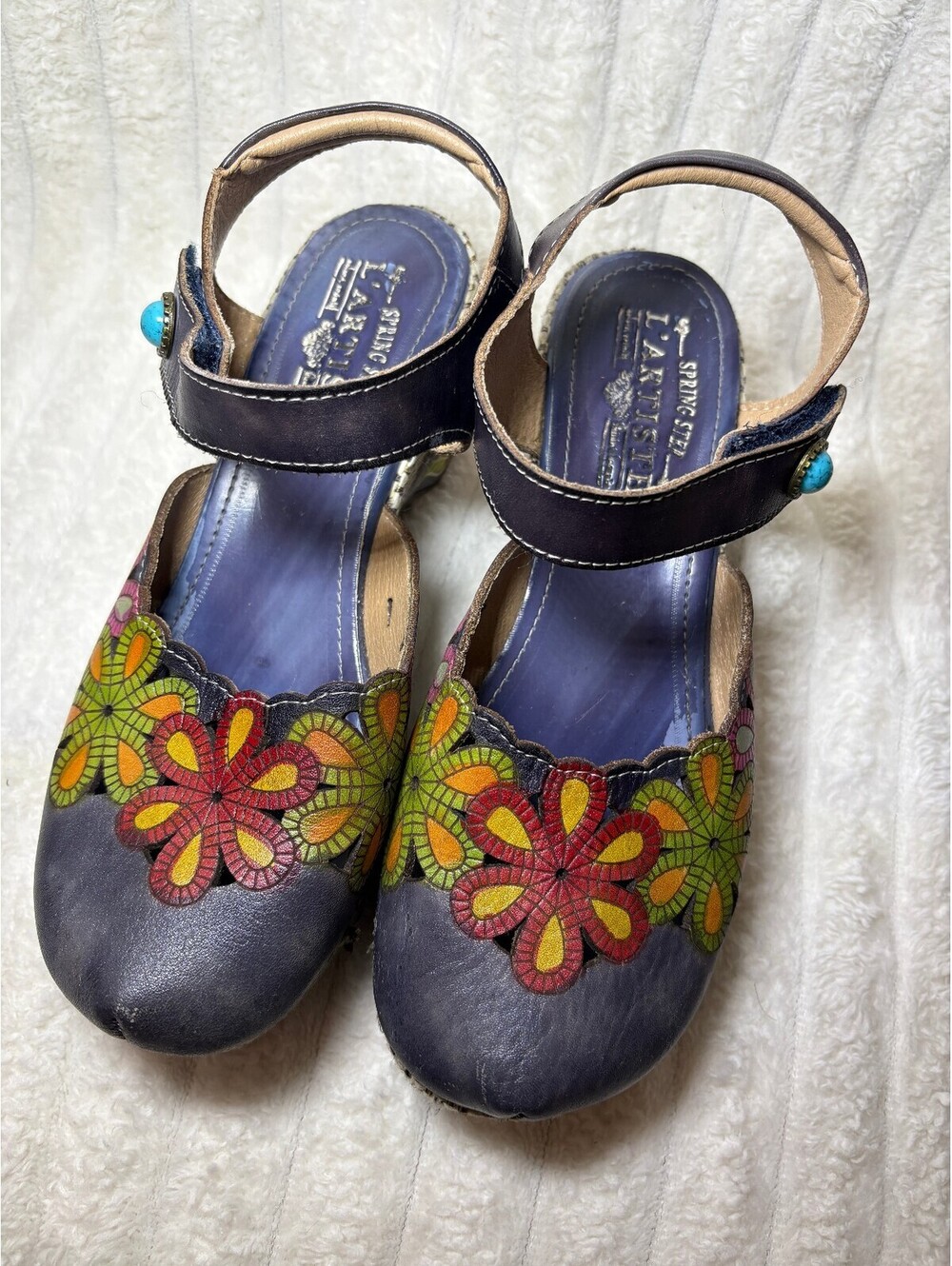 L'Artiste size 38 Spring Step Floral Leather Slingback Sandals